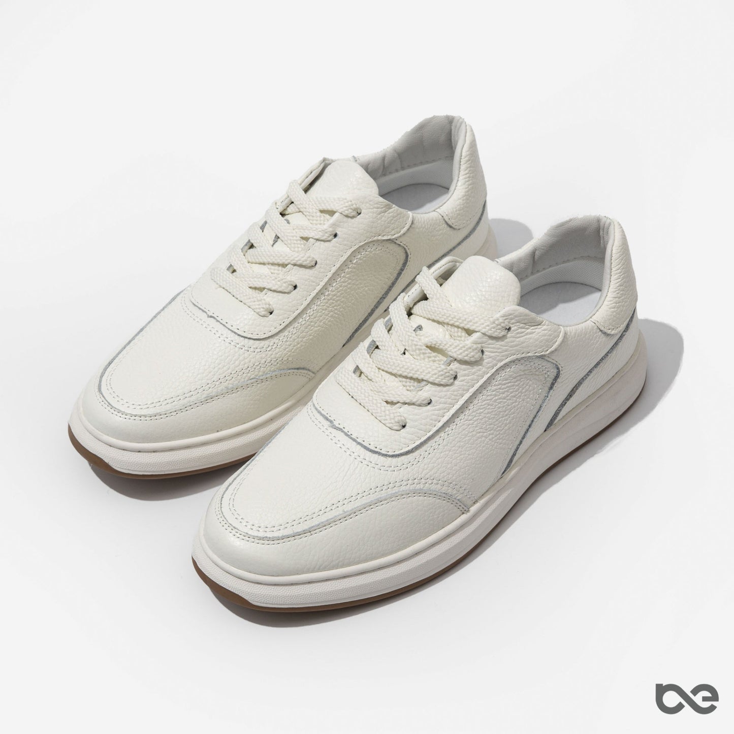 ARCTIC WHITE SNEAKER